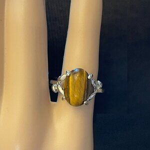Tigers Eye Gemstone Ring Size 9.75 on Silvertone with Vine Accents on Band